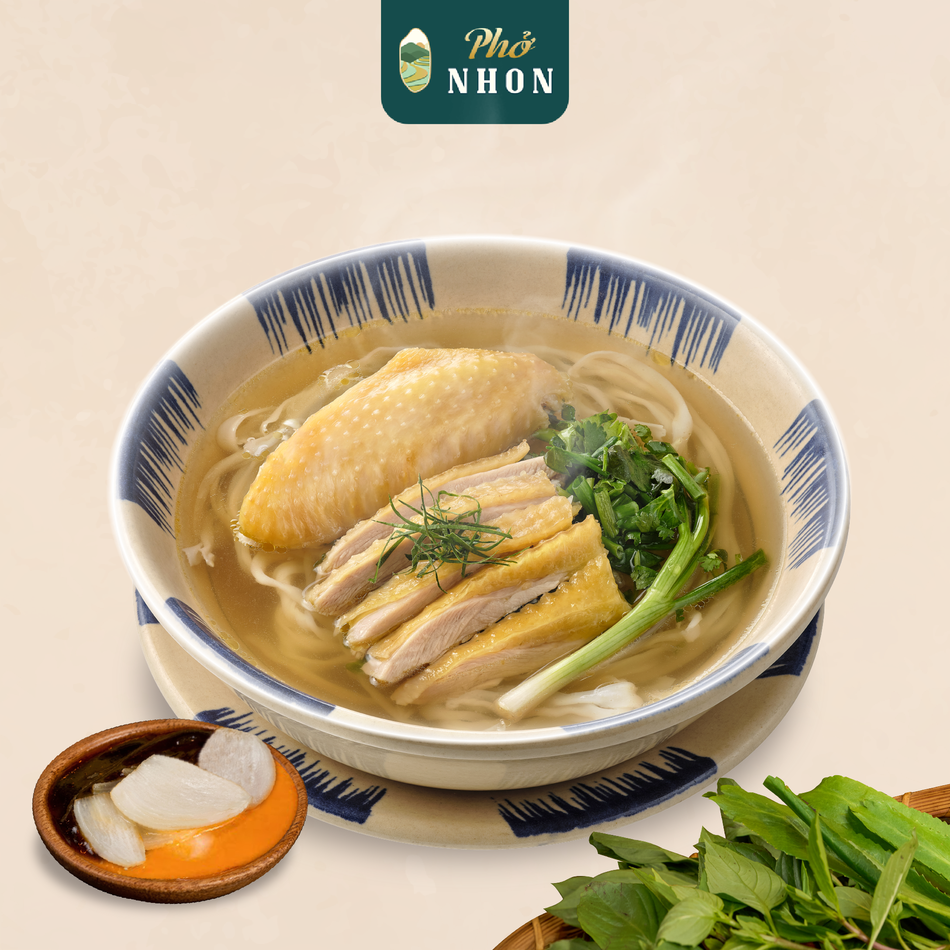 Phở cánh gà trống thiến