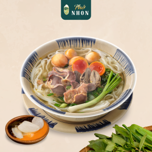 Phở lòng gà trứng non