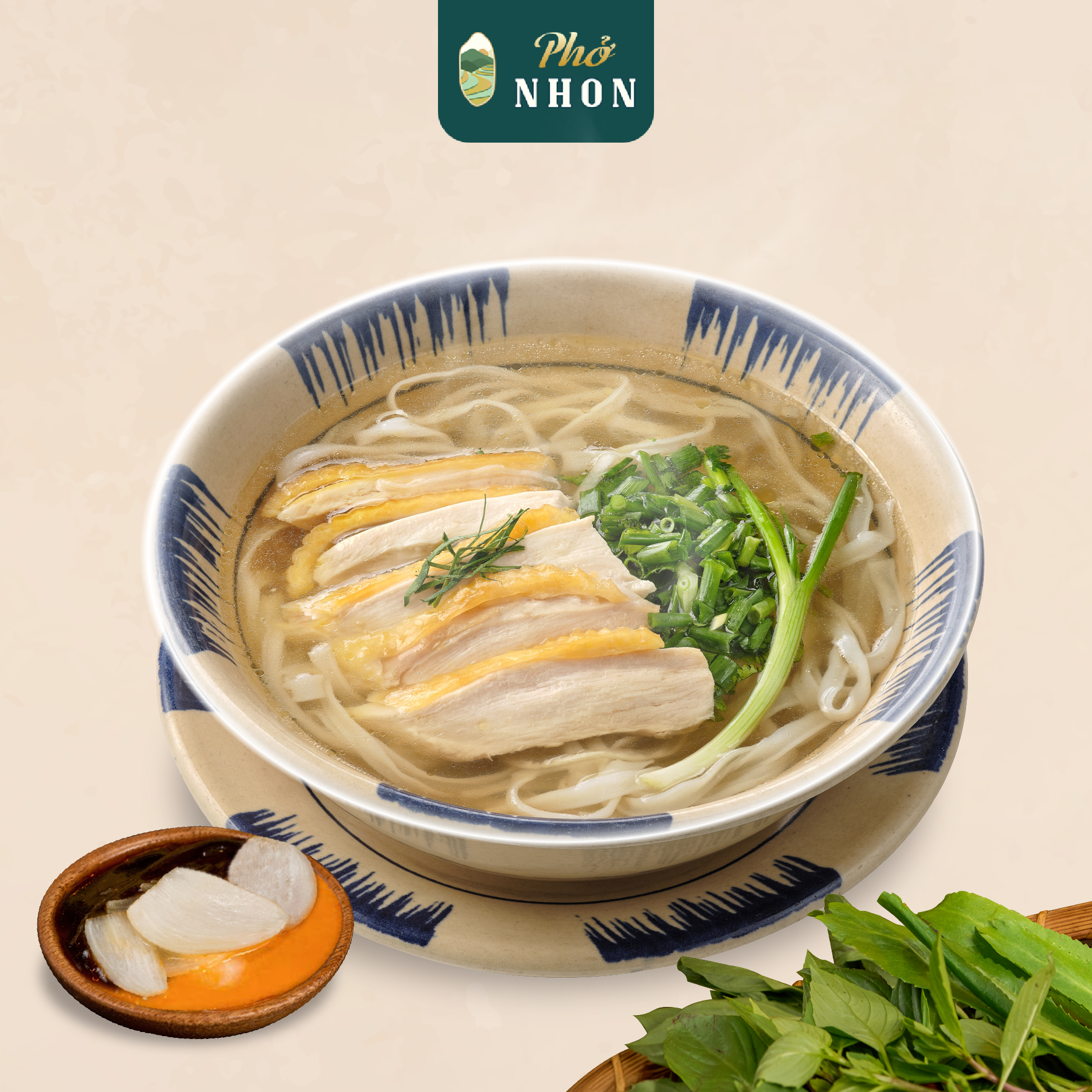 Phở ức gà trống thiến