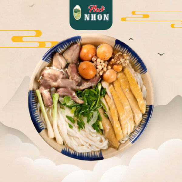 Phở gà ta thập cẩm